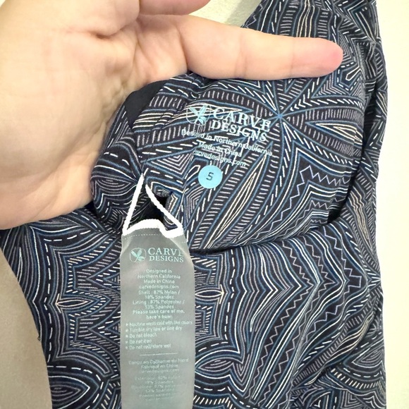 Carve Designs La Jolla Tankini Navy paisley Water sports Swim UPF 50 Small NWT - Picture 8 of 9